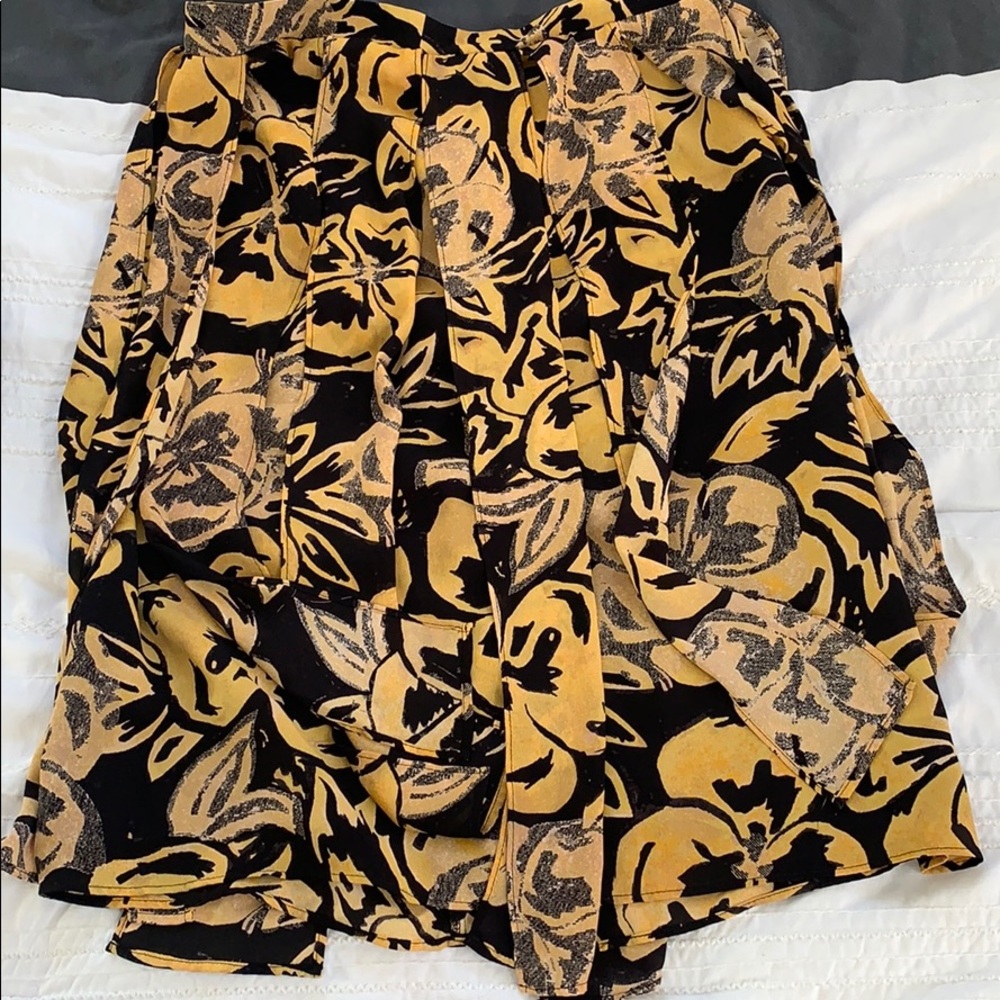 Midi fringe yellow and black skirt